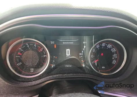 2018 Dodge Challenger Sxt z USA, uszkodzony, nr VIN 2C3CDZAG4JH270822